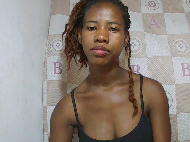 Sexy-Sarah