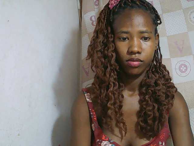 Sexy-Sarah