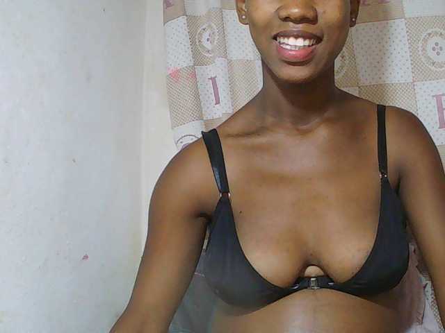 Sexy-Sarah
