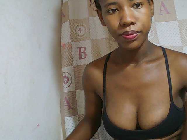 Sexy-Sarah