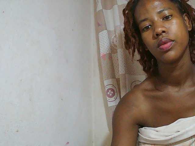 Sexy-Sarah