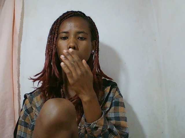 Sexy-Sarah live cam on BongaCams