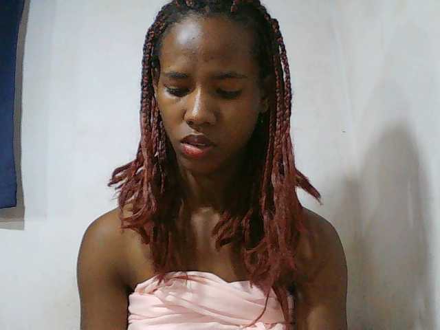 Sexy-Sarah live cam on BongaCams