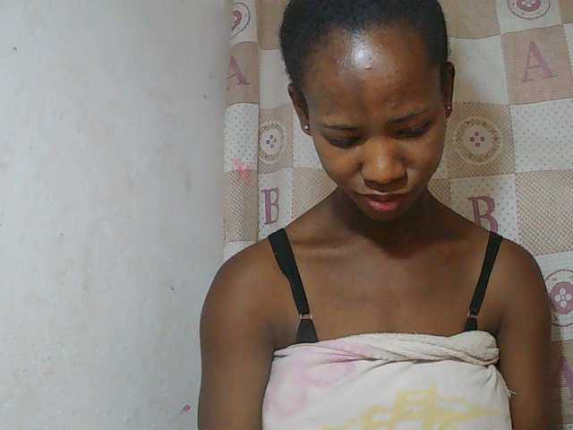 Sexy-Sarah live cam on BongaCams