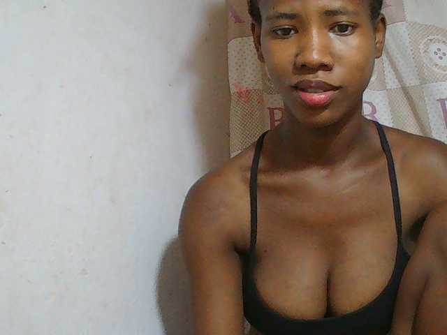 Sexy-Sarah