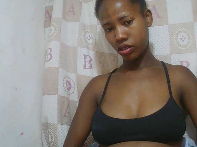 Sexy-Sarah