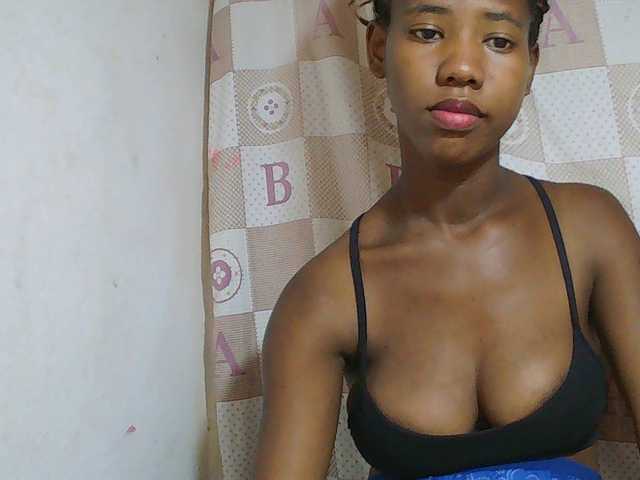 Sexy-Sarah