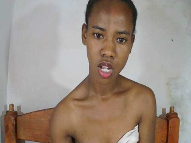 Sexy-Sarah live cam on BongaCams