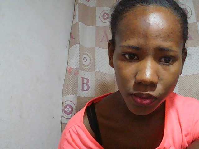 Sexy-Sarah live cam on BongaCams