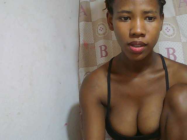Sexy-Sarah