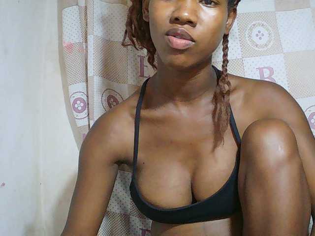 Sexy-Sarah