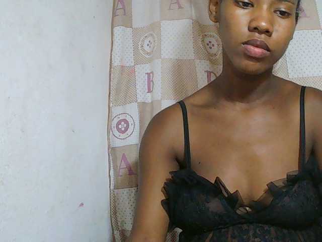 Sexy-Sarah