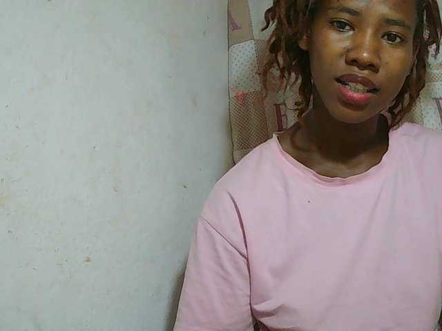 Sexy-Sarah