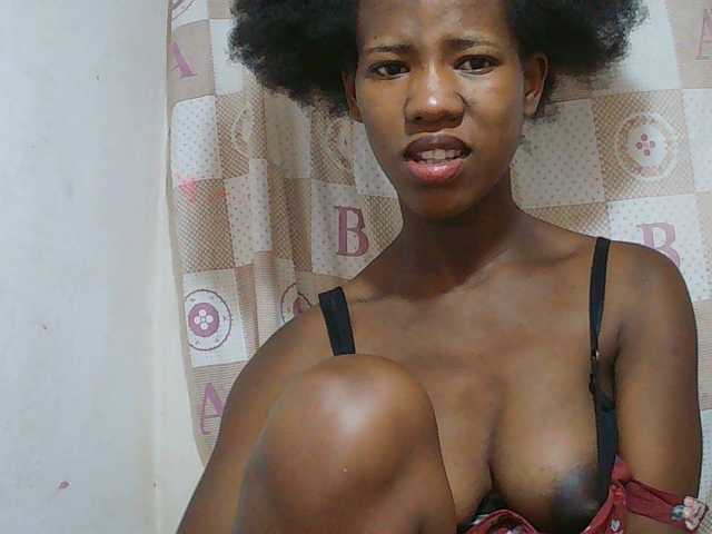 Sexy-Sarah
