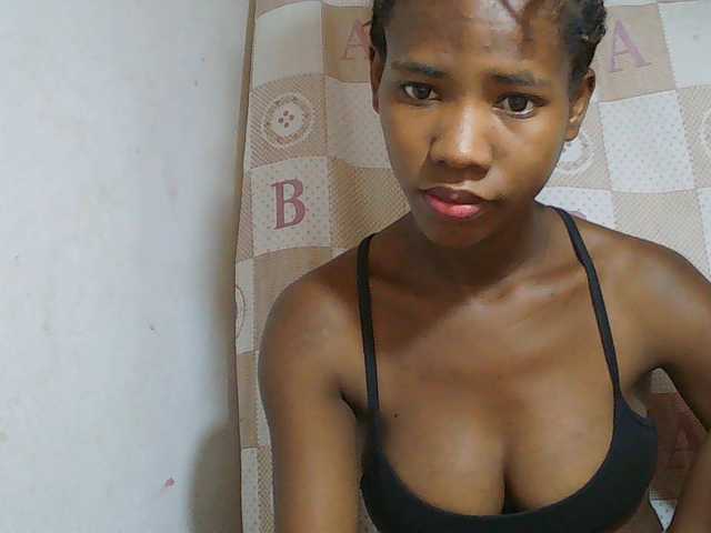 Sexy-Sarah