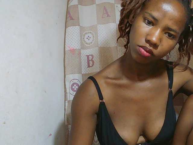 Sexy-Sarah