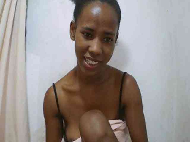 Sexy-Sarah webcam