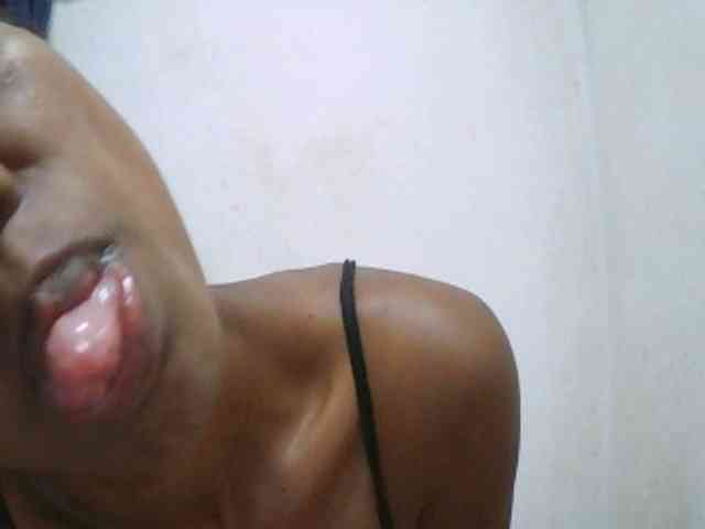 Sexy-Sarah webcam