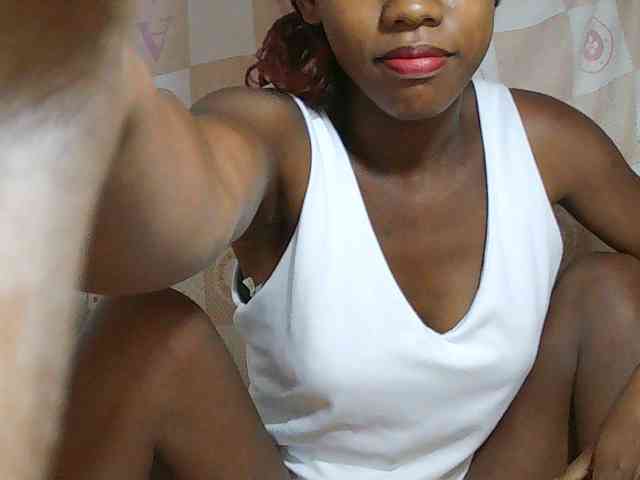 Sexy-Sarah webcam