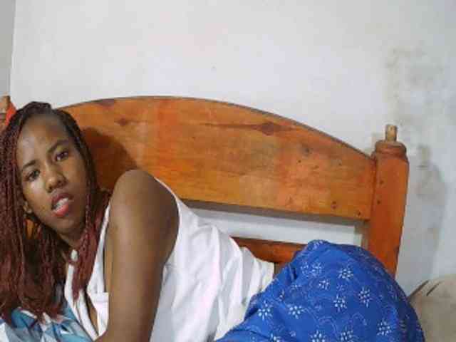 Sexy-Sarah webcam