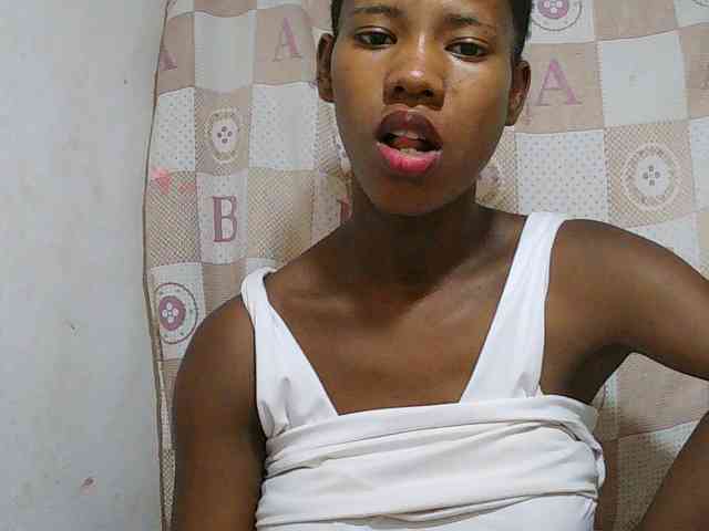 Sexy-Sarah
