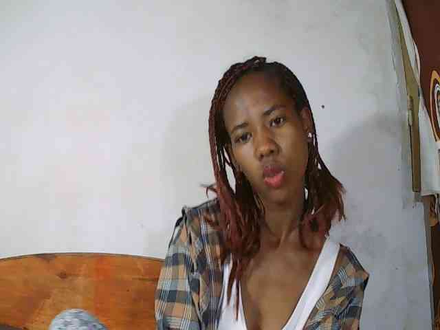 Sexy-Sarah webcam