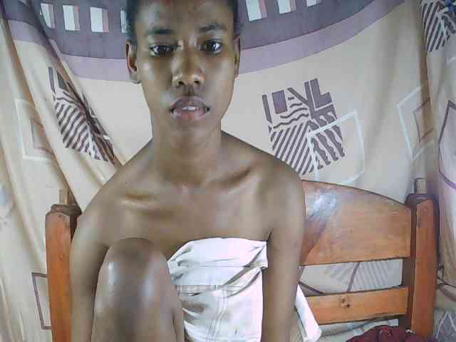 Sexy-Sarah webcam