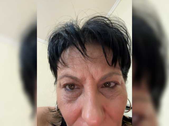 Profile thumbnail for Jessica69