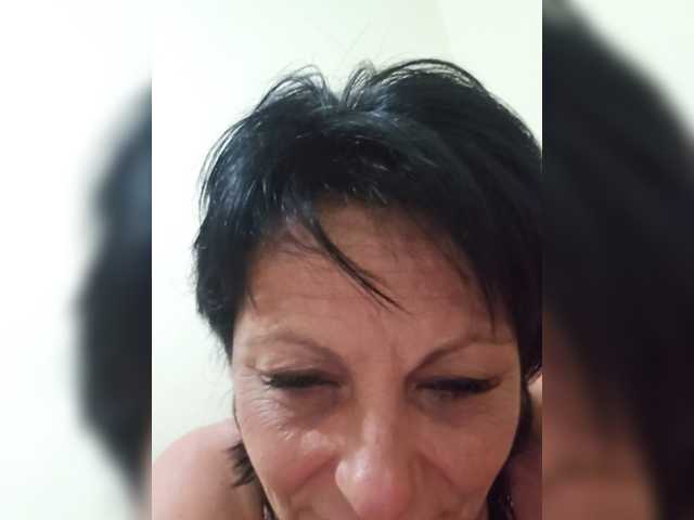 Jessica69 live webcam show