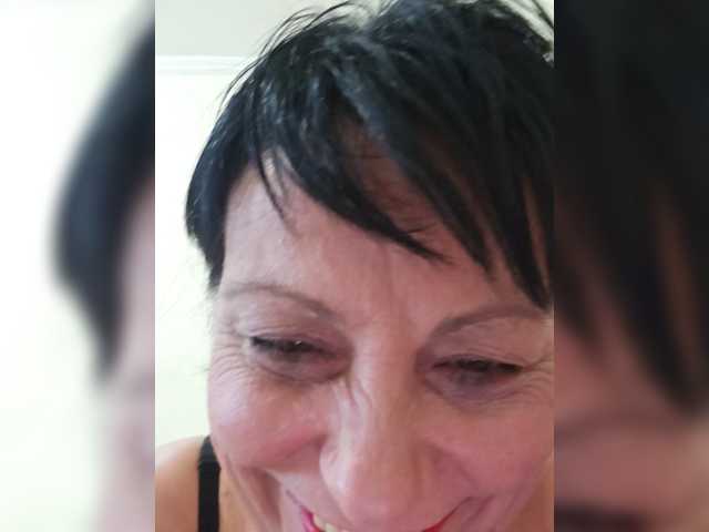 Jessica69 live cam on BongaCams