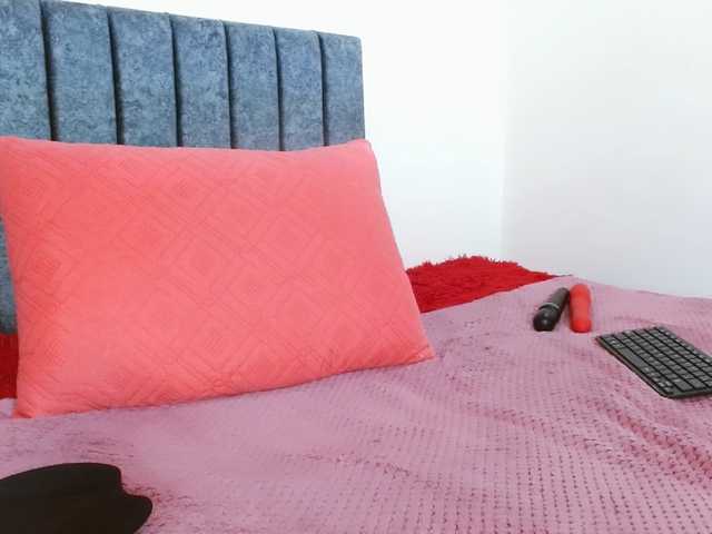 Dahlia_Muse live webcam show
