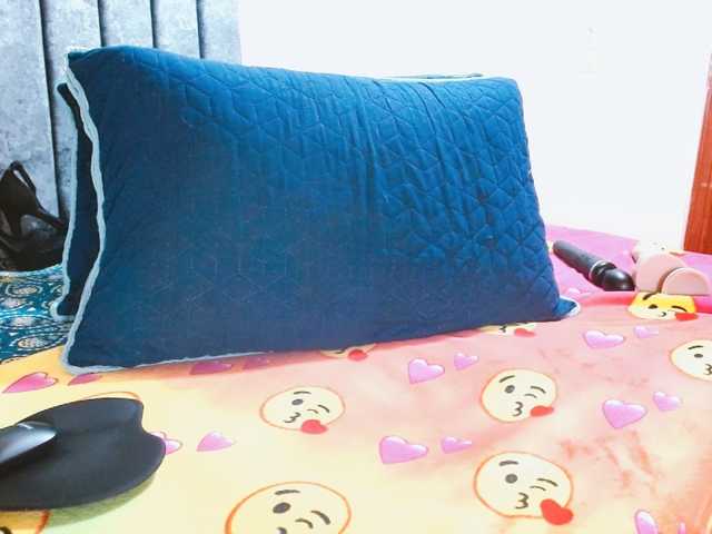 Lilith-3 live cam on BongaCams