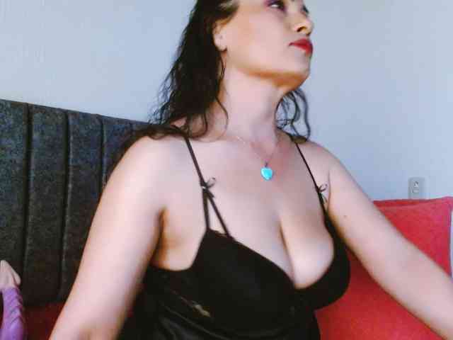 Dahlia_Muse webcam