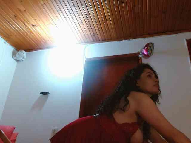 Dahlia_Muse webcam