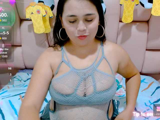 naylahot18 live cam on BongaCams