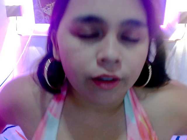 naylahot18 live cam on BongaCams