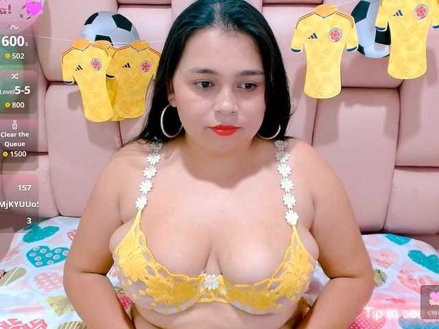 naylahot18 live cam on BongaCams