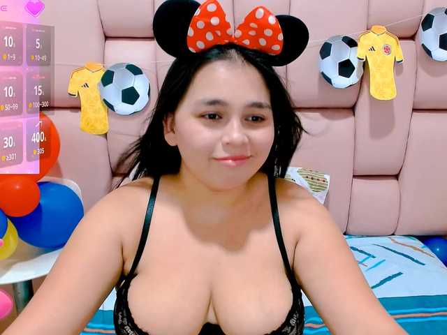 naylahot18 live cam on BongaCams