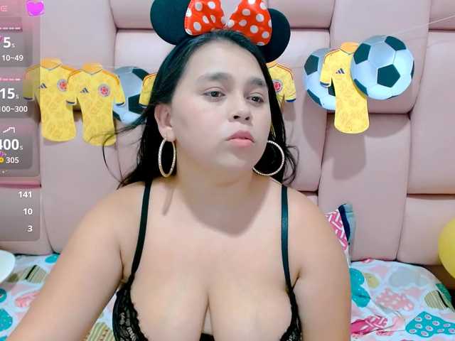 naylahot18 live cam on BongaCams