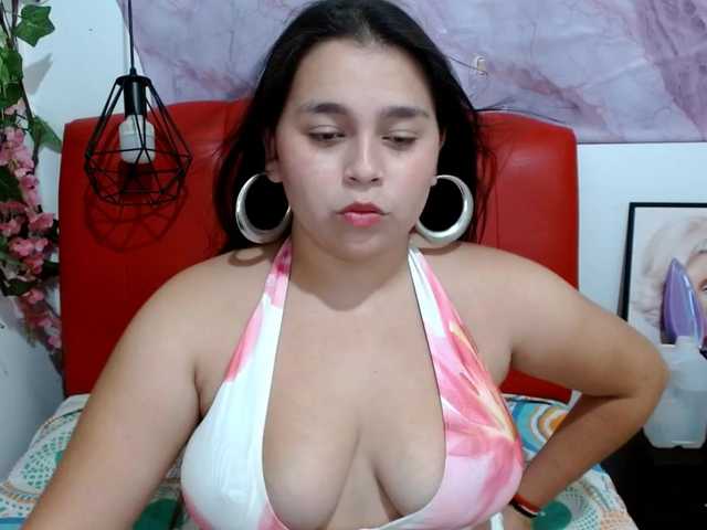 naylahot18