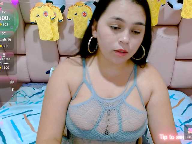 naylahot18 live cam on BongaCams