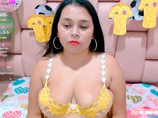 naylahot18 live cam on BongaCams