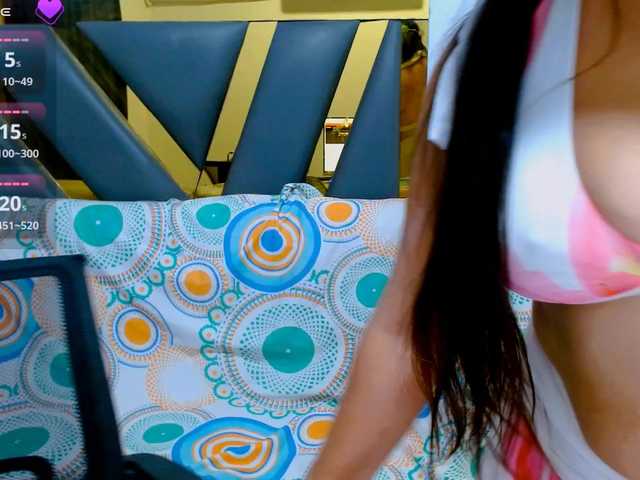naylahot18