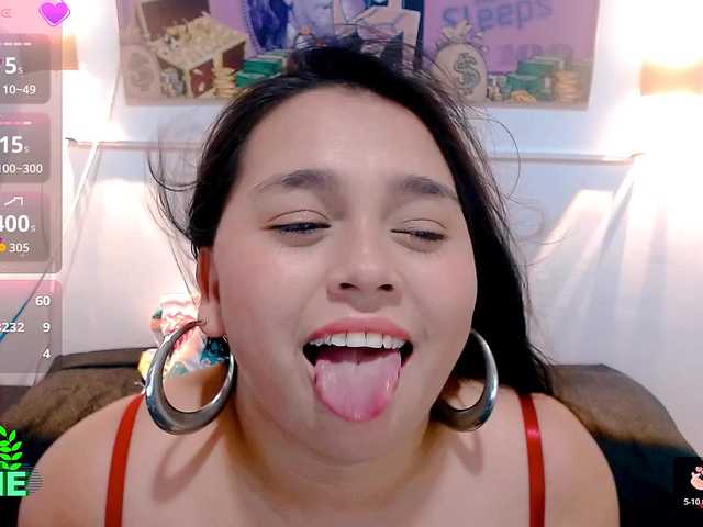 naylahot18 live cam on BongaCams