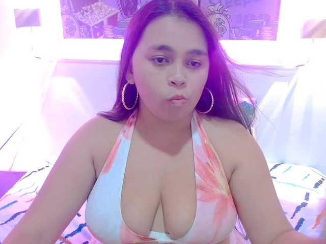 naylahot18