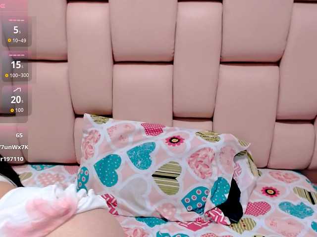 naylahot18 live cam on BongaCams