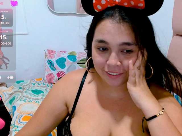 naylahot18 live cam on BongaCams