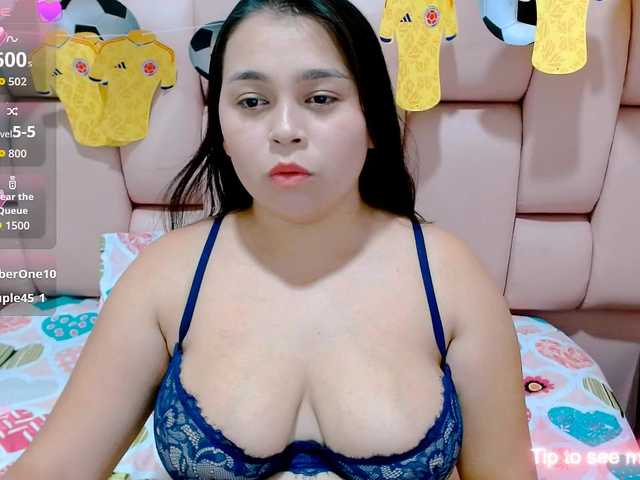 naylahot18 live cam on BongaCams