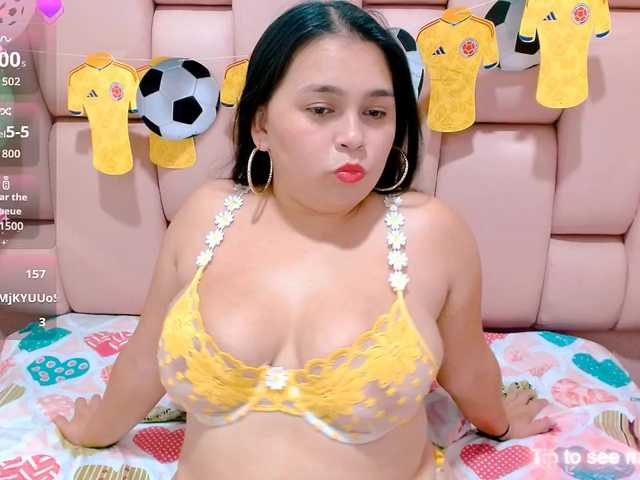 naylahot18 live cam on BongaCams