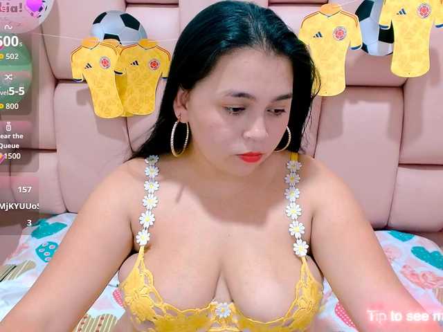 naylahot18 live cam on BongaCams